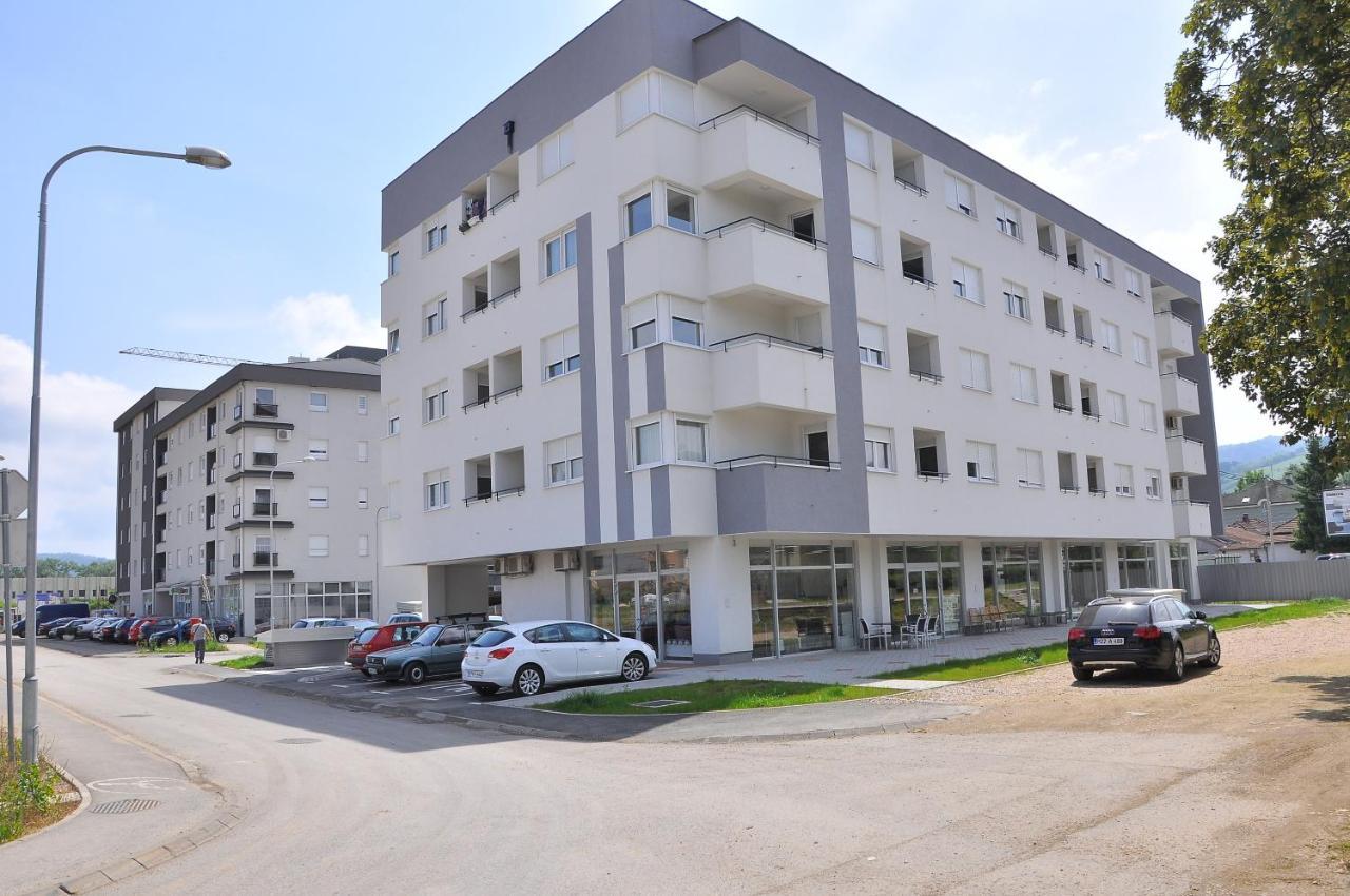 Apartman Tea 2 Баня Лука Екстериор снимка